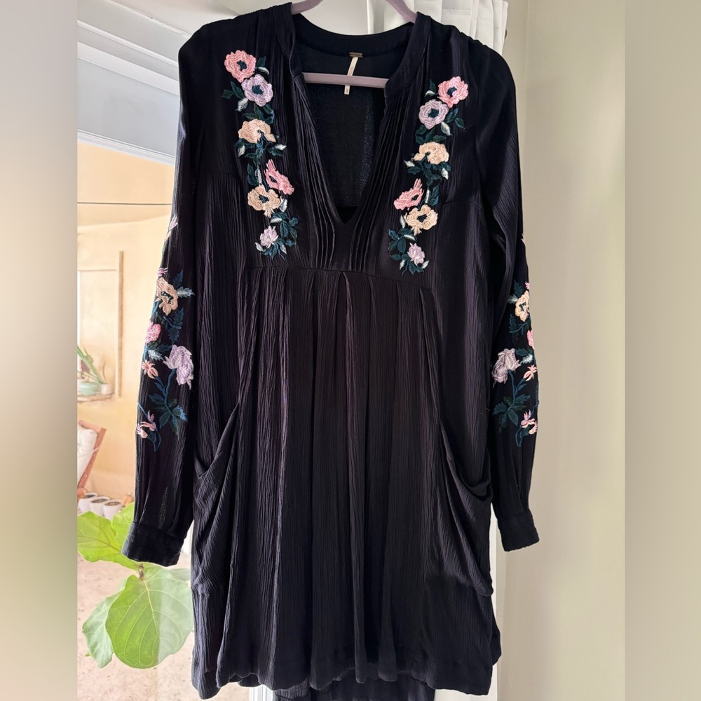 Gorgeous floral free people dress